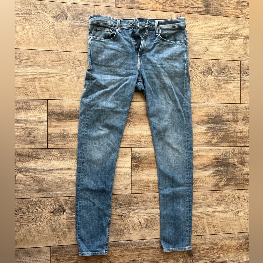 Rag & Bone skinny jeans. Size 31w 32L. Medium color. Fit 1: skinny